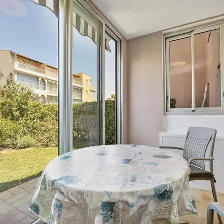 In Near Agde